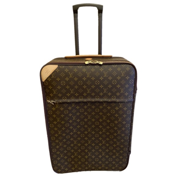 Authentic Louis Vuitton pegase 70 monogram - Picture 1 of 9